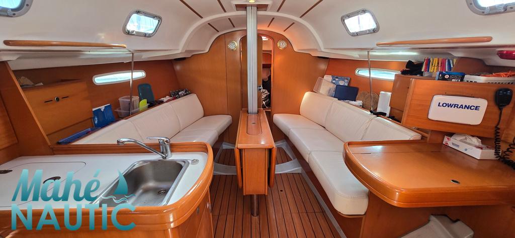 Beneteau First 31.7 · 2005 for sale in Brittany — photo 4