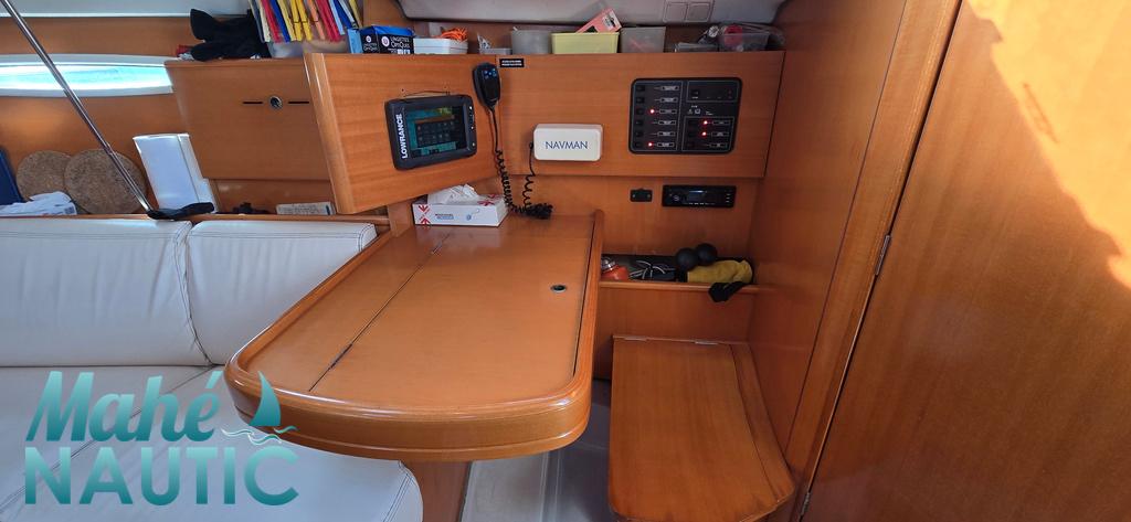 Beneteau First 31.7 · 2005 for sale in Brittany — photo 5