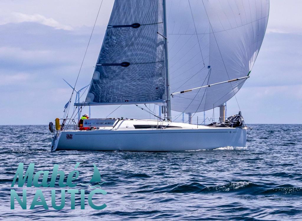 Jeanneau Sun Fast 3200 · 2011 in vendita in Bretagna — foto 1