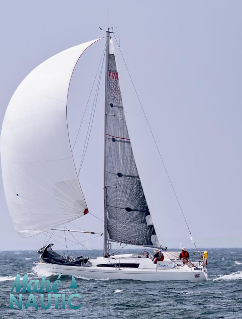 Jeanneau Sun Fast 3200 · 2011 in vendita in Bretagna — foto 2