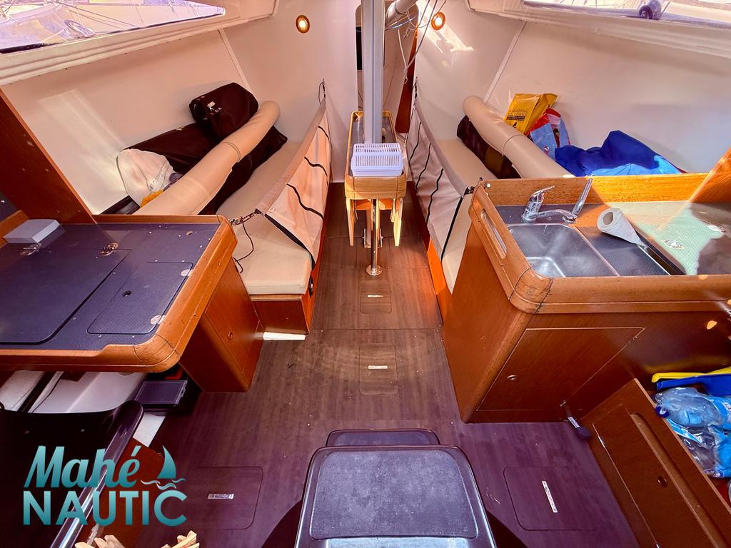 Jeanneau Sun Fast 3200 · 2011 in vendita in Bretagna — foto 9