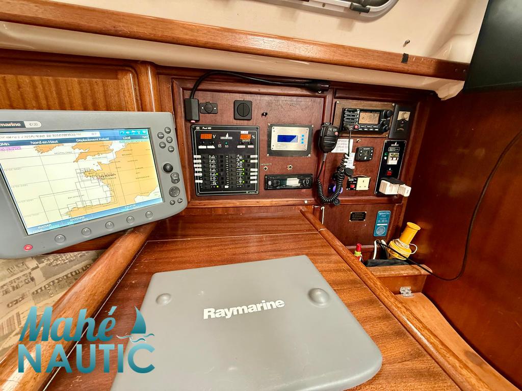 Bavaria 38 · 1997 en venta en Bretaña — foto 10