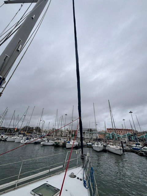 Beneteau Oceanis 373 · 2004 in vendita in Algarve e Lisbona — foto 9