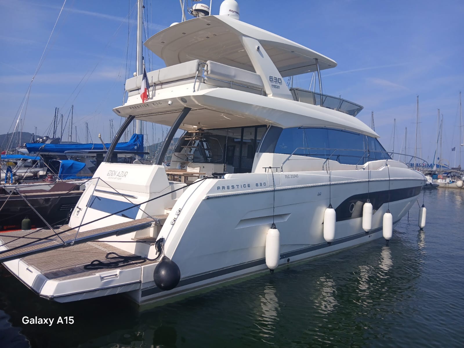 Prestige 630 · 2001 for sale in French Riviera — photo 1