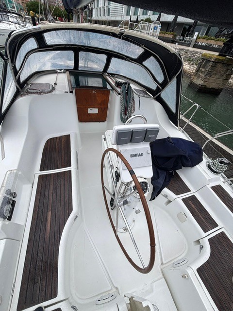 Beneteau Oceanis 393 Clipper · 2005 in vendita in Algarve e Lisbona — foto 5
