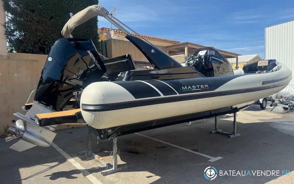 Master 855 · 2023 en venta en Costa Azul — foto 1