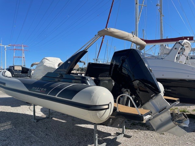 Master 855 · 2023 en venta en Costa Azul — foto 4