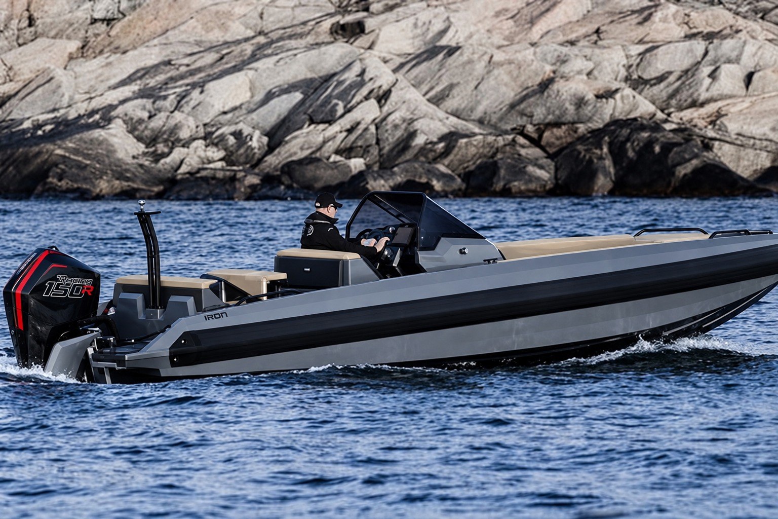 Iron 647 · 2023 en venta en Costa Azul — foto 1