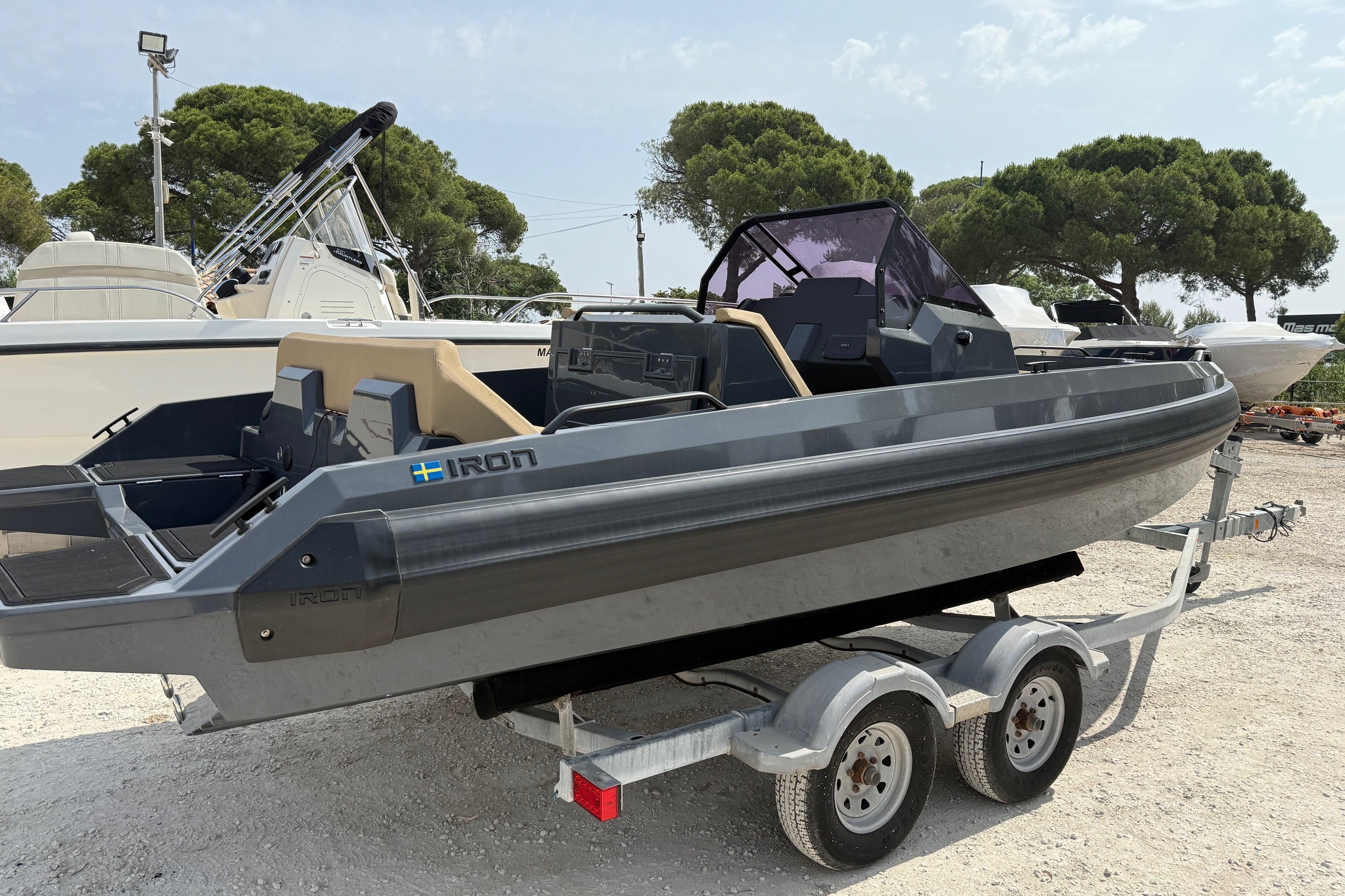 Iron 647 · 2023 en venta en Costa Azul — foto 4
