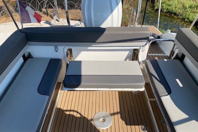 Jeanneau Cap Camarat 7.5 WA Serie 3 · 2022 en venta en Costa Azul — foto 8