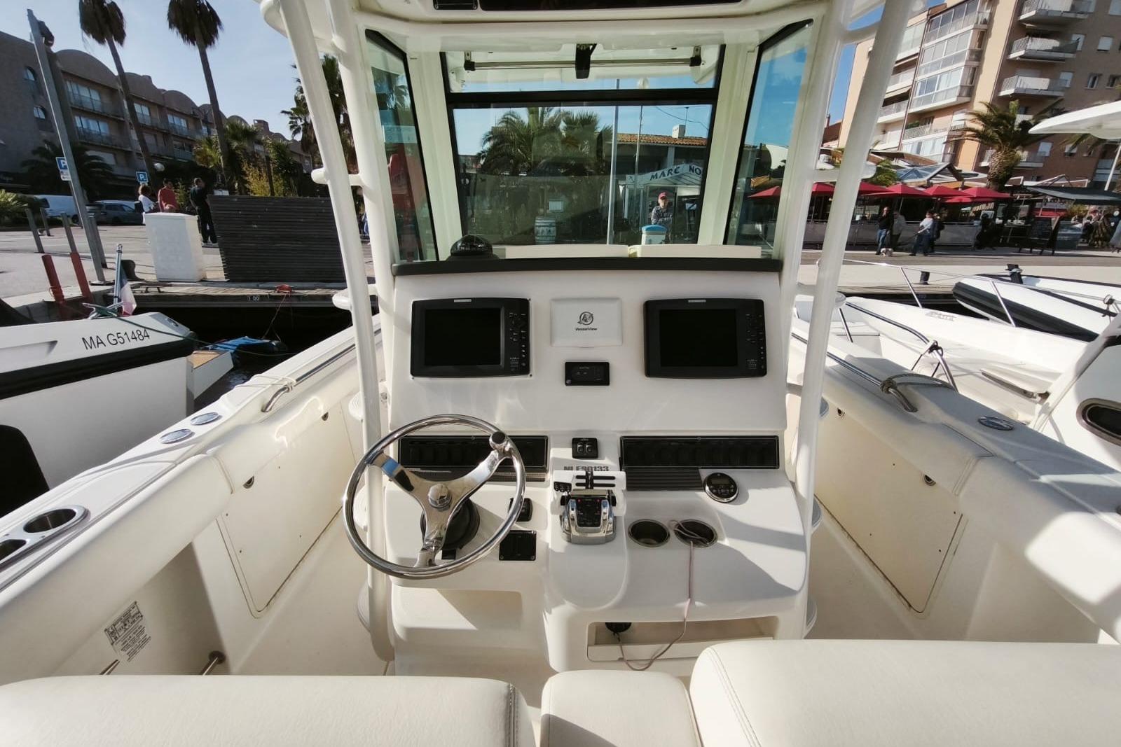 Boston Whaler 320 Outrage · 2012 zu verkaufen – Côte d'Azur — Foto 2