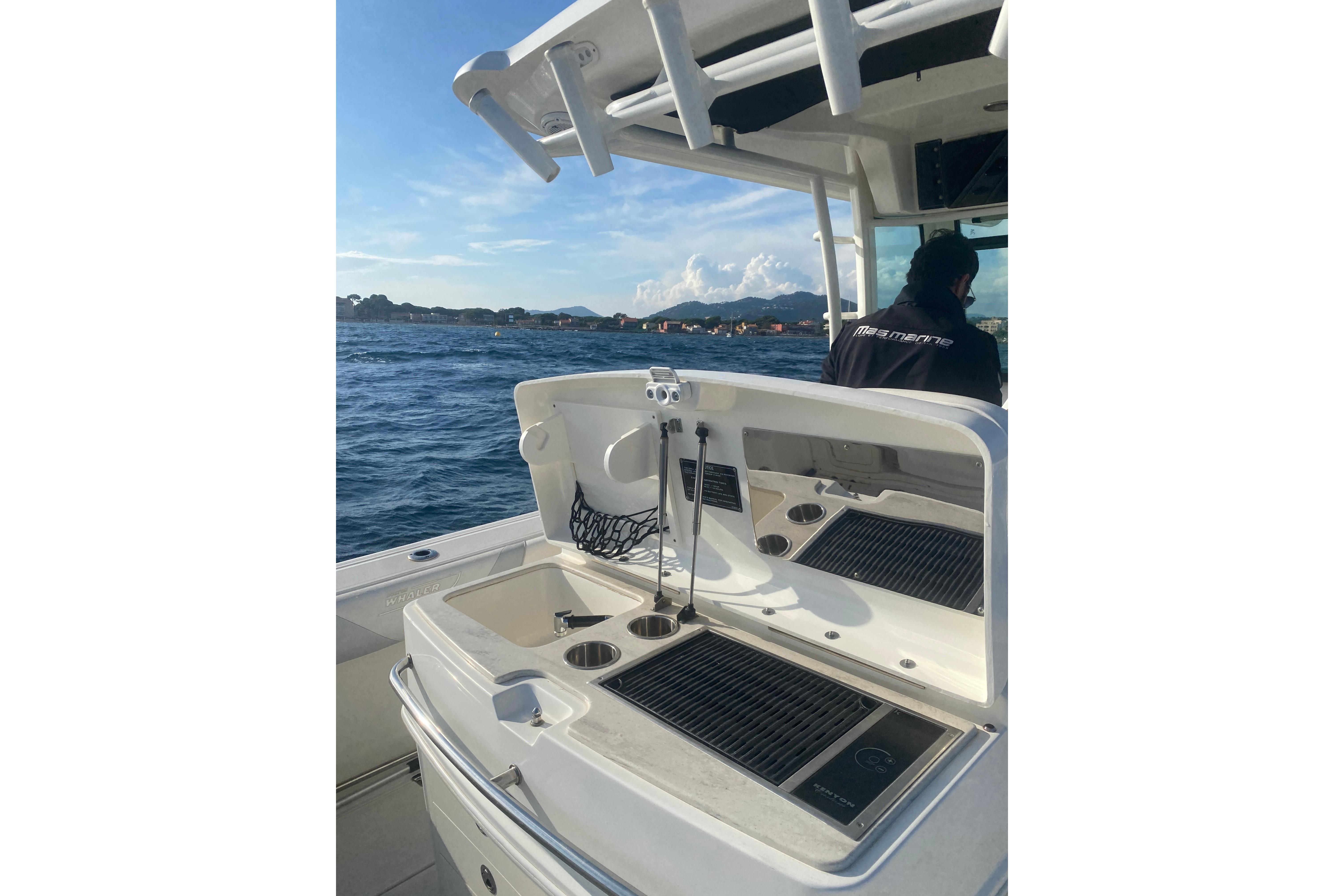 Boston Whaler 320 Outrage · 2012 zu verkaufen – Côte d'Azur — Foto 3