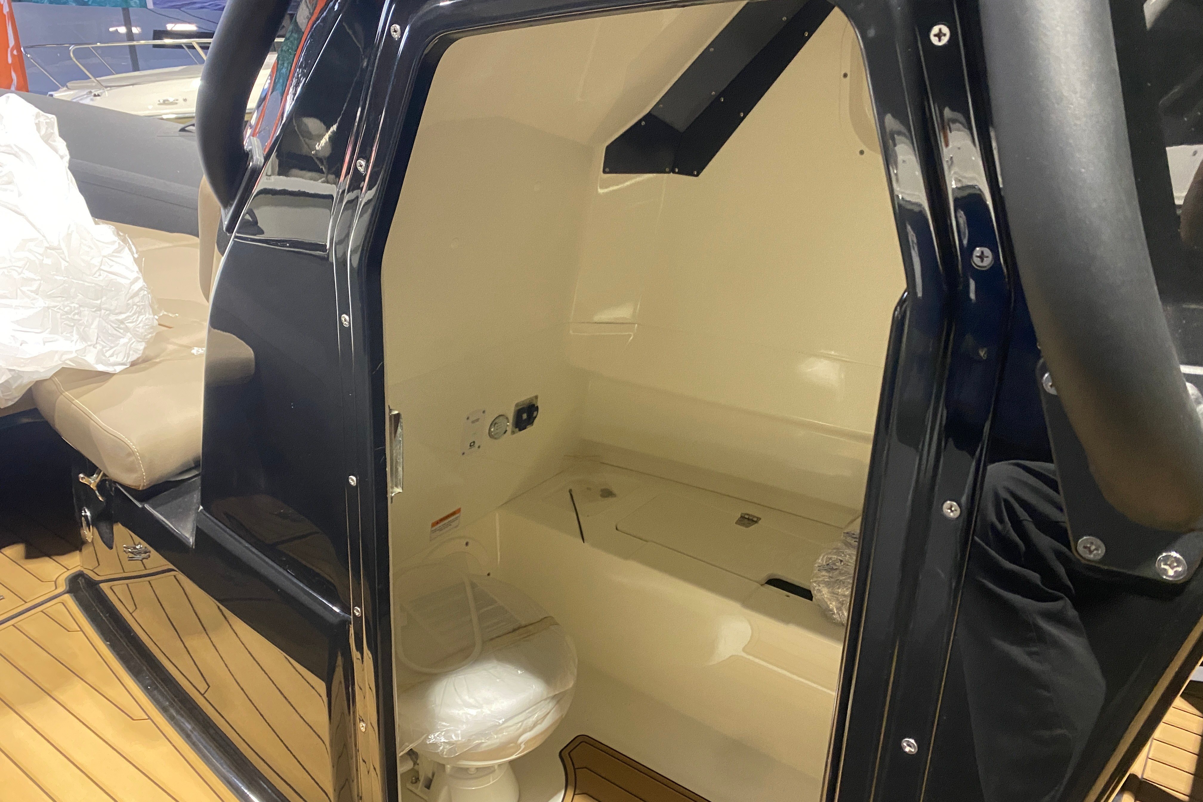 Brig Eagle 8 · 2024 in vendita in Costa Azzurra — foto 7