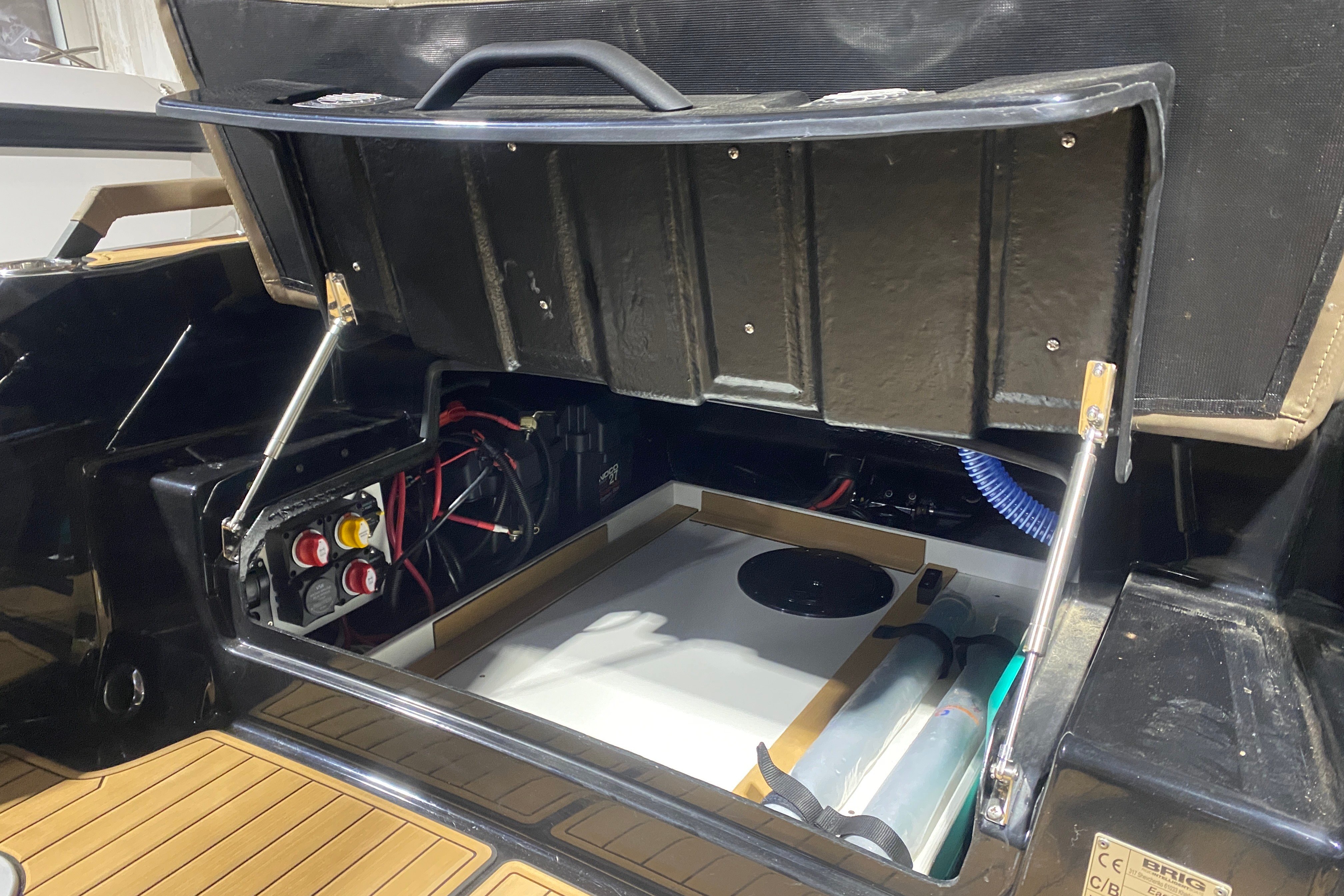 Brig Eagle 8 · 2024 in vendita in Costa Azzurra — foto 9