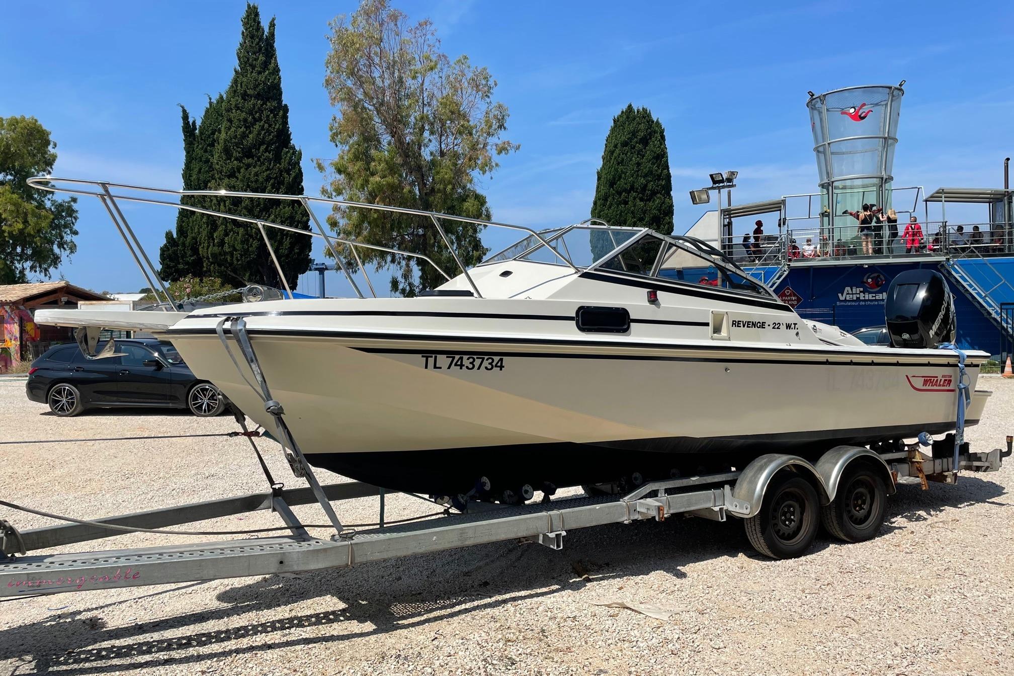 Boston Whaler Revenge 22 · 1989 in vendita in Costa Azzurra — foto 4