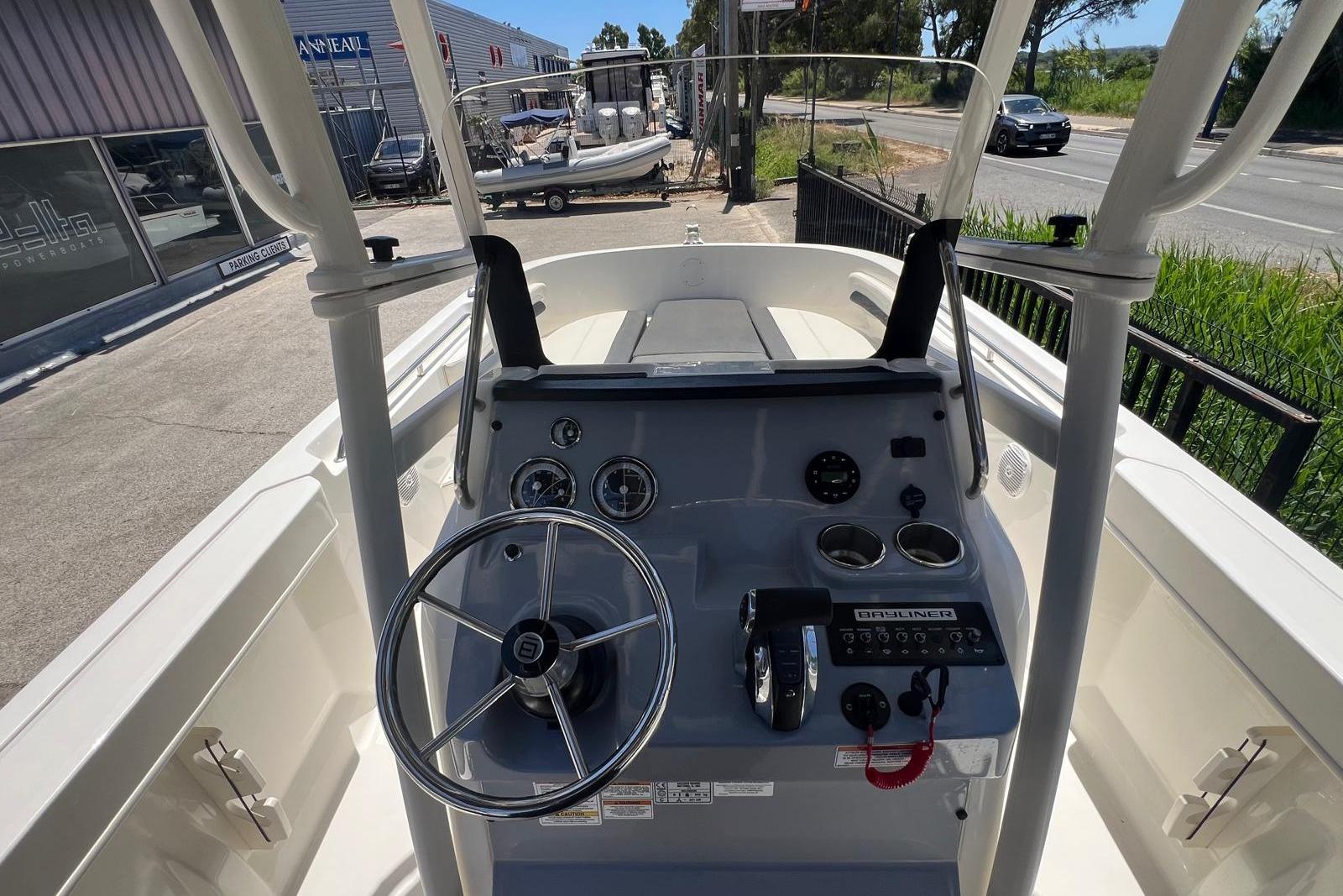 Bayliner Trophy T22CC · 2023 en venta en Costa Azul — foto 9