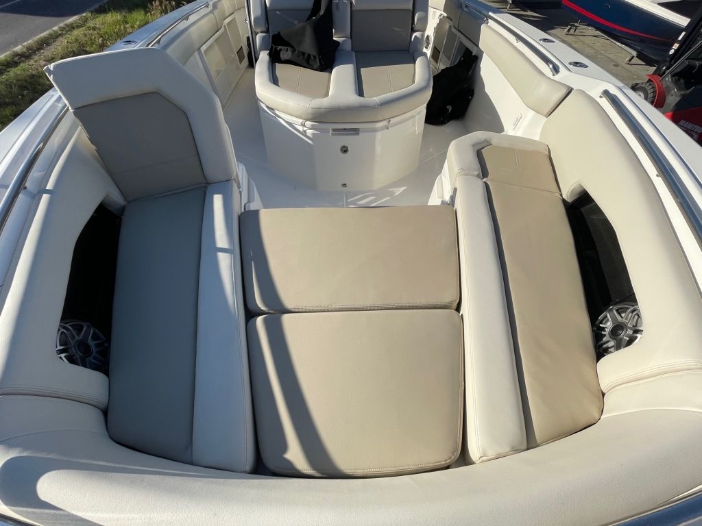 Boston Whaler 360 Outrage · 2023 zu verkaufen – Côte d'Azur — Foto 6