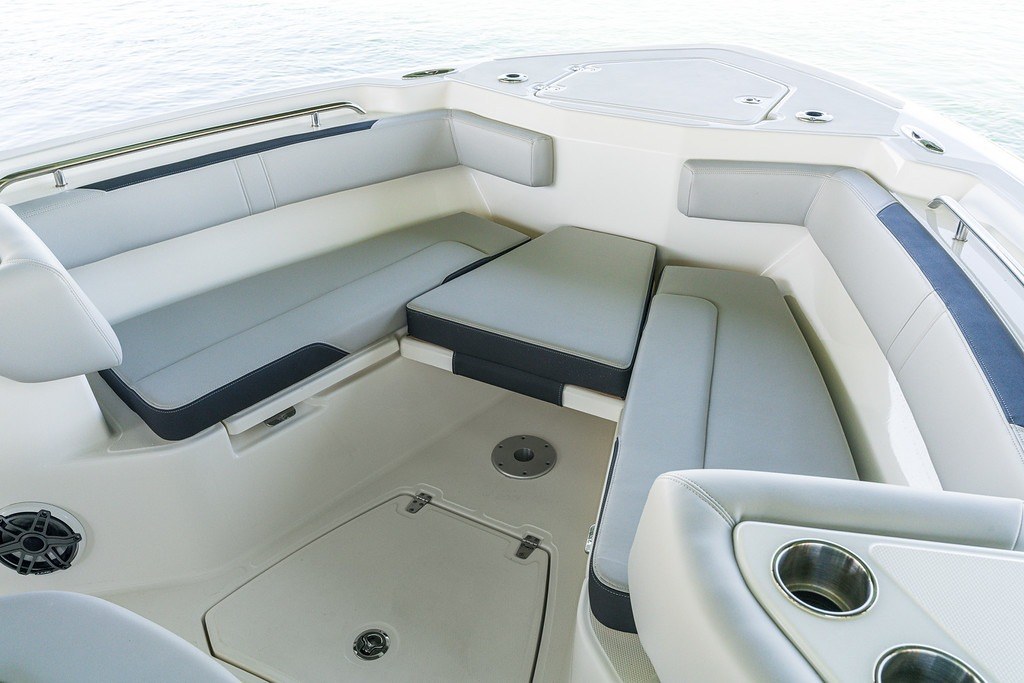 Boston Whaler 330 Outrage · 2027 en venta en Costa Azul — foto 7