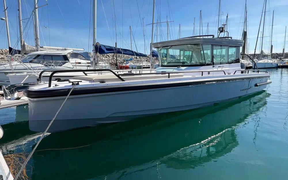 Axopar 28 Cabin · 2023 en venta en Bretaña — foto 3