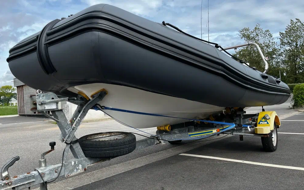 Bombard Explorer 525 FB · 2000 en venta en Bretaña — foto 5