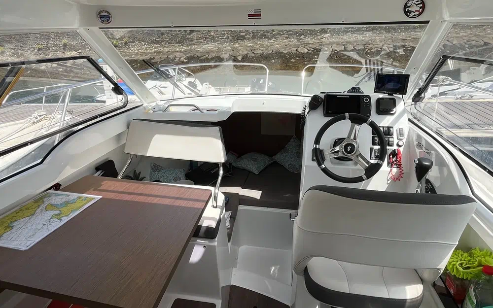 Beneteau Antares 7 OB · 2020 en venta en Bretaña — foto 7