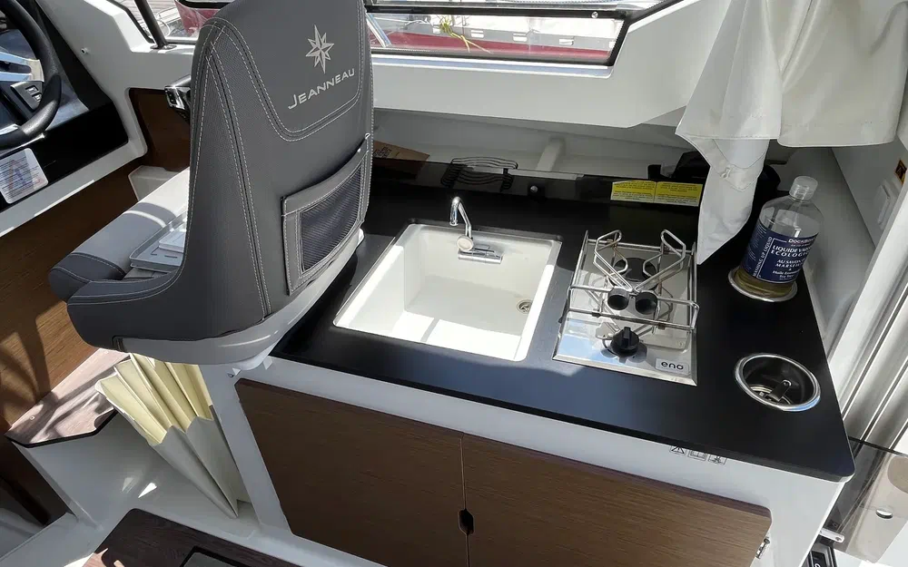 Jeanneau Merry Fisher 795 Serie 2 · 2023 en venta en Bretaña — foto 9
