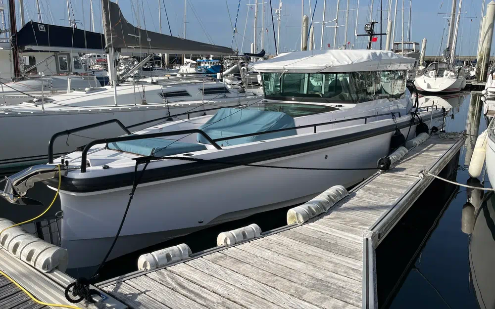 Axopar 37 XC Cross Cabin · 2023 en venta en Bretaña — foto 6