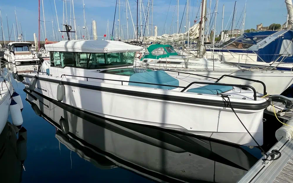 Axopar 37 XC Cross Cabin · 2023 en venta en Bretaña — foto 7