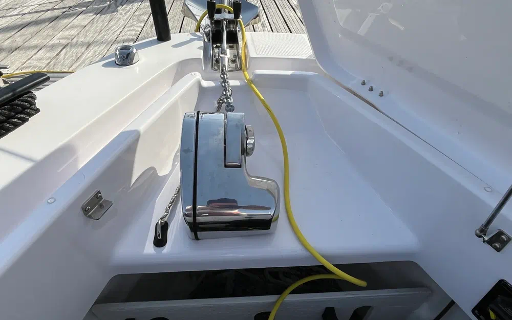 Axopar 37 XC Cross Cabin · 2023 en venta en Bretaña — foto 9
