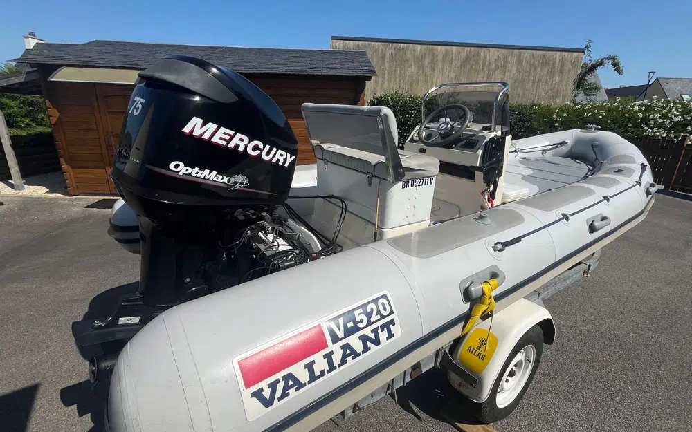 Valiant V 520 · 2007 en venta en Bretaña — foto 2