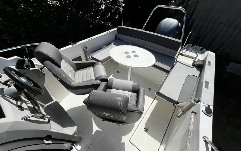 Jeanneau CAP CAMARAT 7.5 WA S2 · 2019 en venta en Bretaña — foto 8