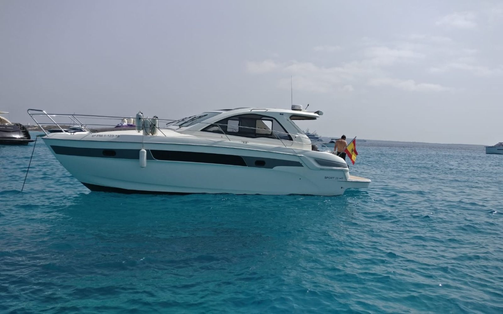 Bavaria Sport 39 HT · 2012 zu verkaufen – Ibiza und Formentera — Foto 3
