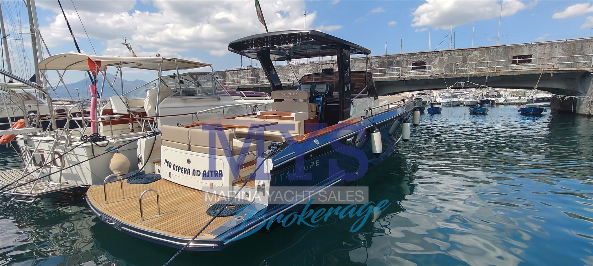 Italyure 38 · 2021 en venta en Otra zona — foto 3