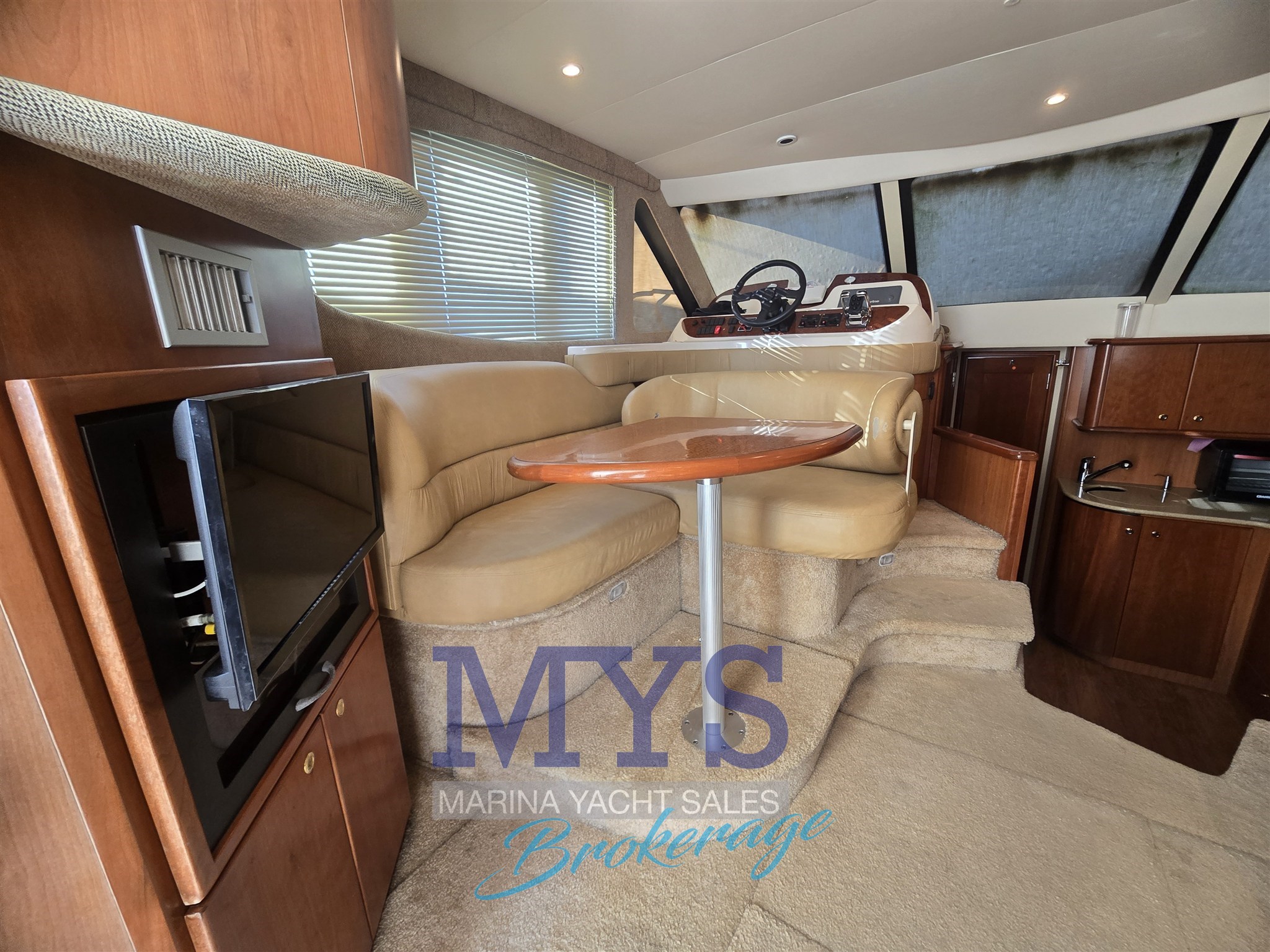 Silverton 36 Convertible · 2007 à vendre – Autre zone — photo 10