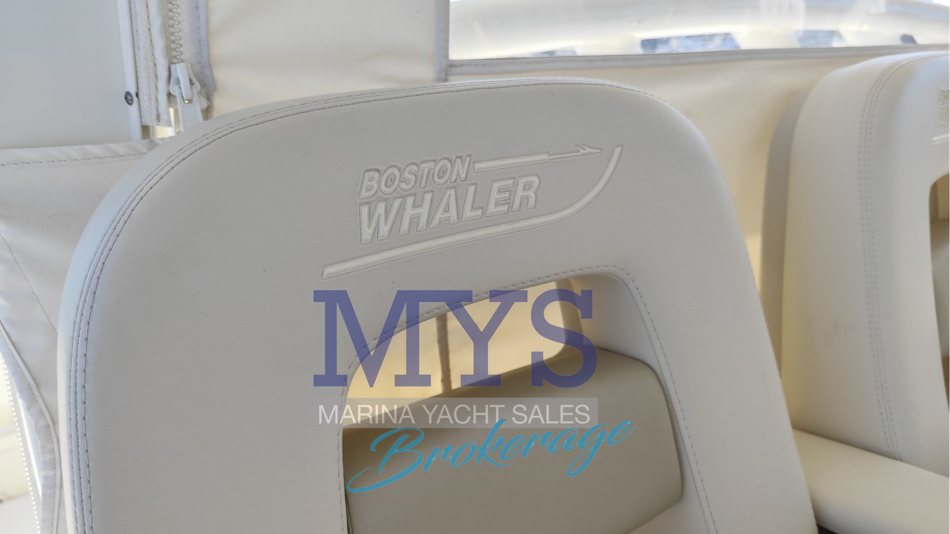Boston Whaler 380 Outrage · 2018 zu verkaufen – Andere Region — Foto 9