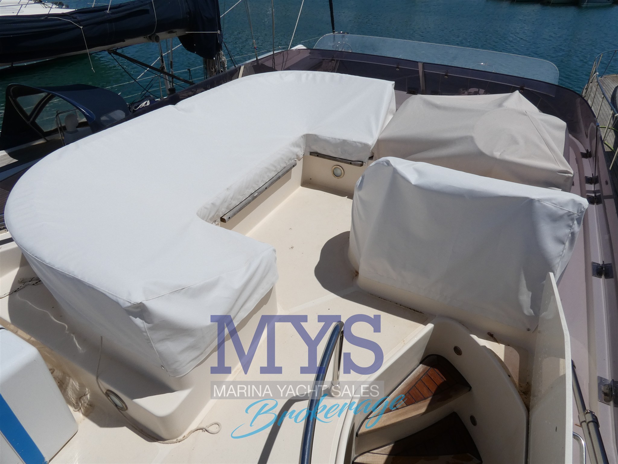 Cayman 42 Fly · 2010 in vendita in Altra zona — foto 6