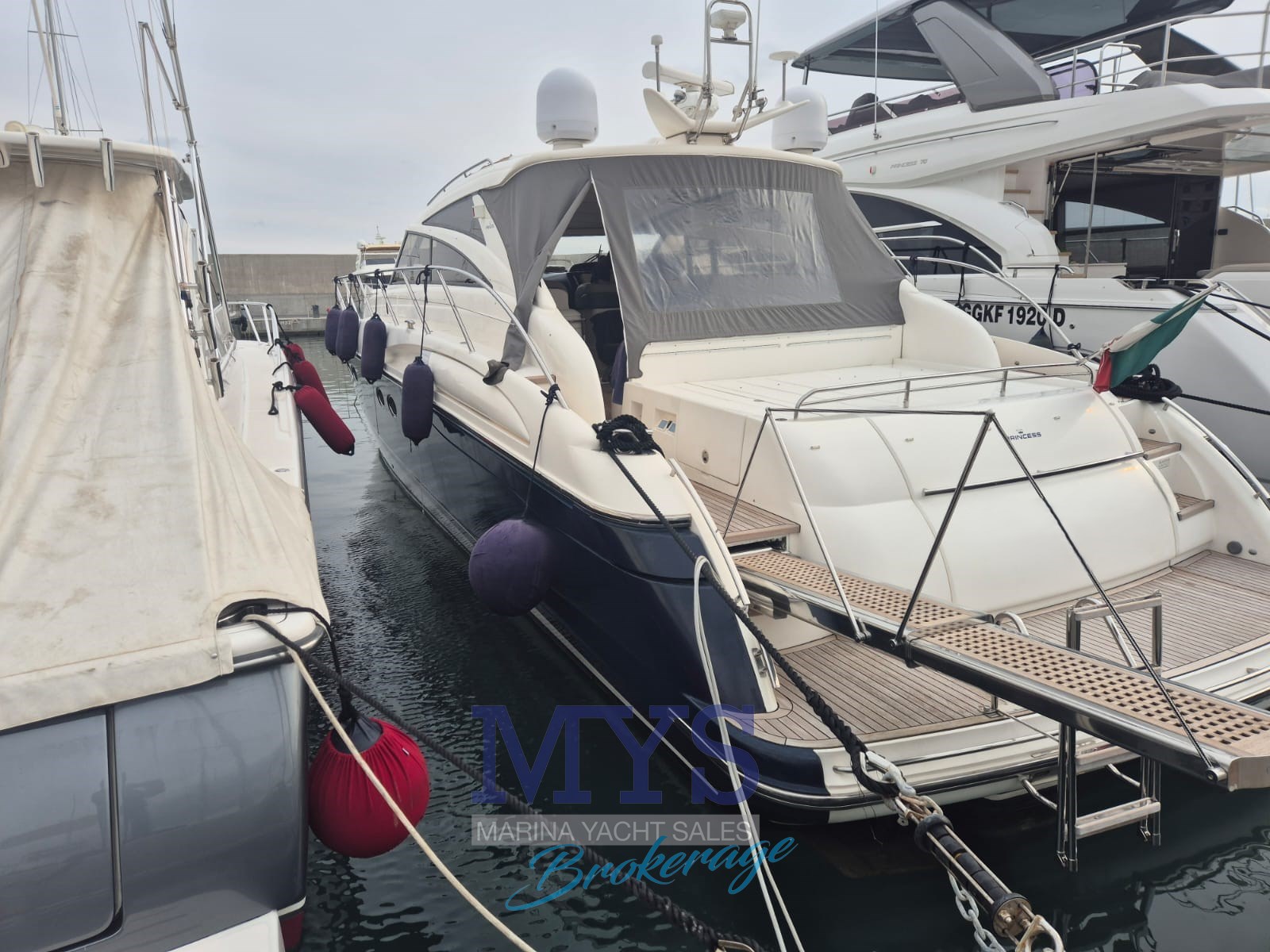 Princess Yachts V 58 Ht · 2004 in vendita in Sardegna — foto 3