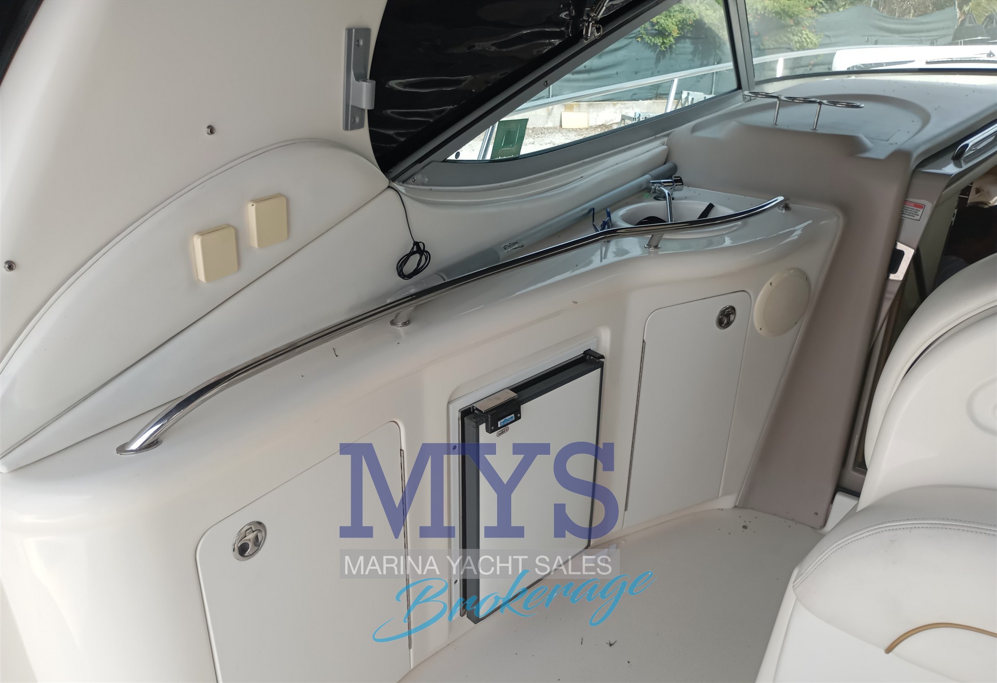 Sea Ray 300 Sundancer · 2002 à vendre – Autre zone — photo 9