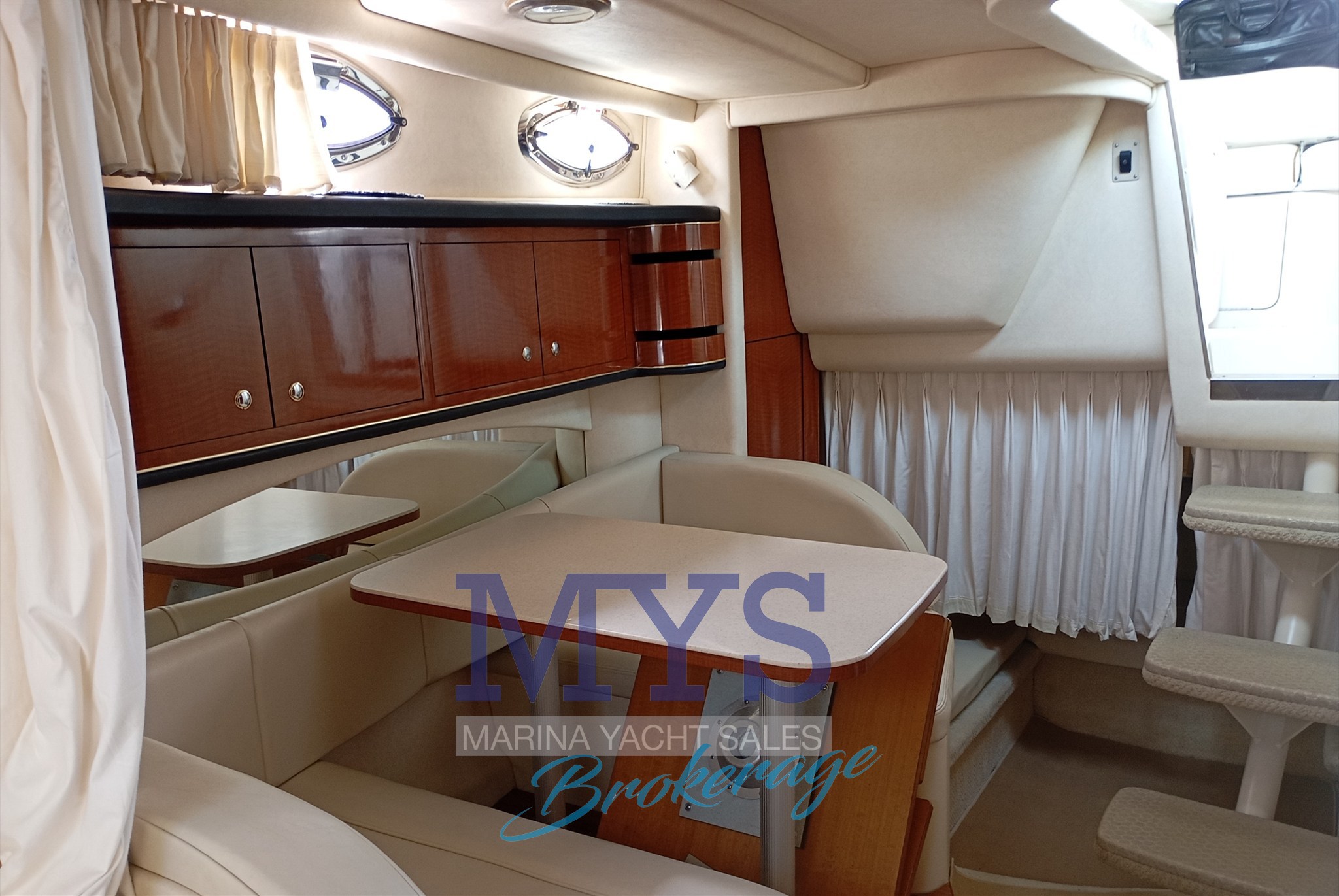 Sea Ray 300 Sundancer · 2002 à vendre – Autre zone — photo 10