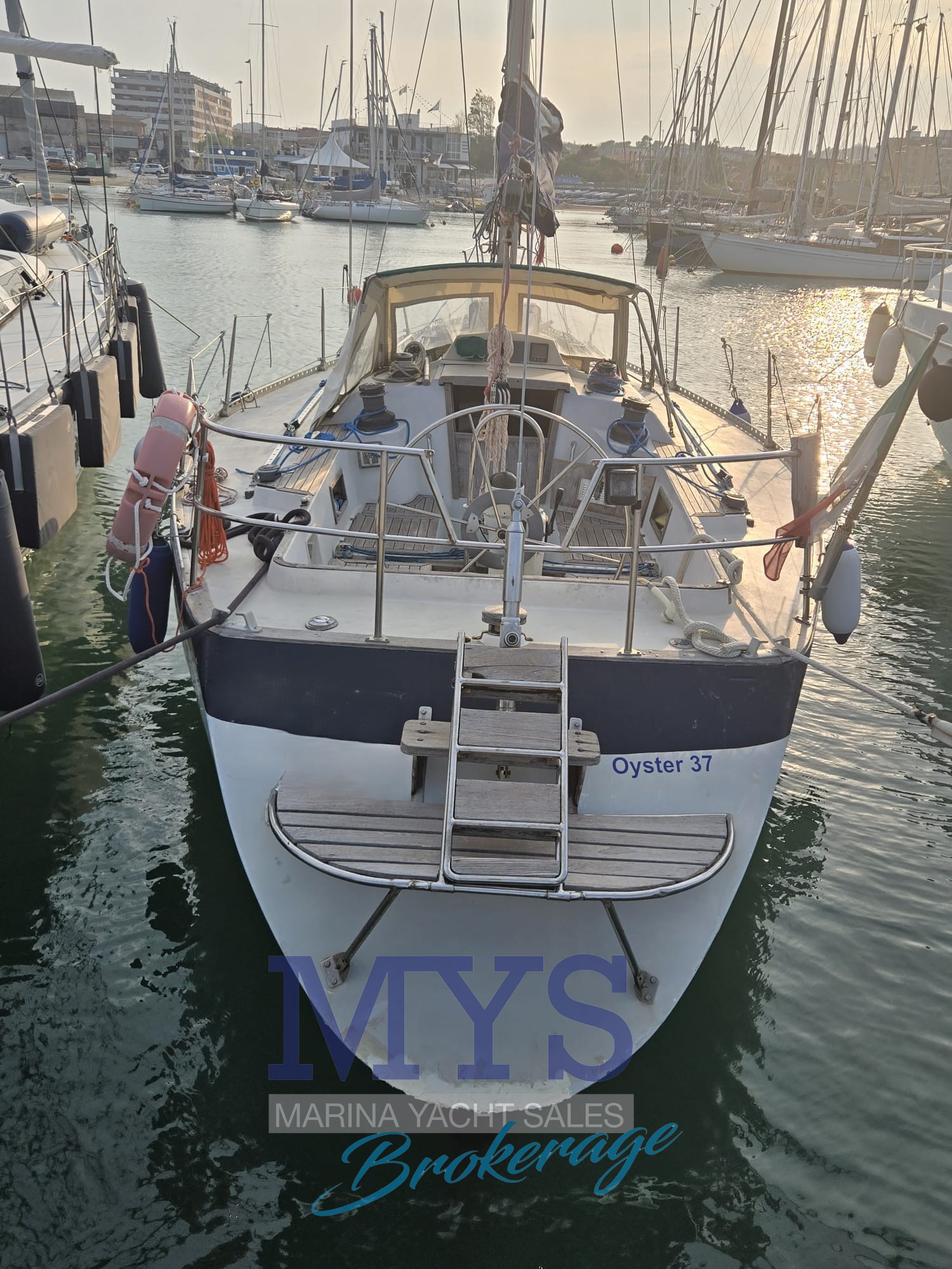 Oyster Heritage 37' · 1979 zu verkaufen – Andere Region — Foto 3