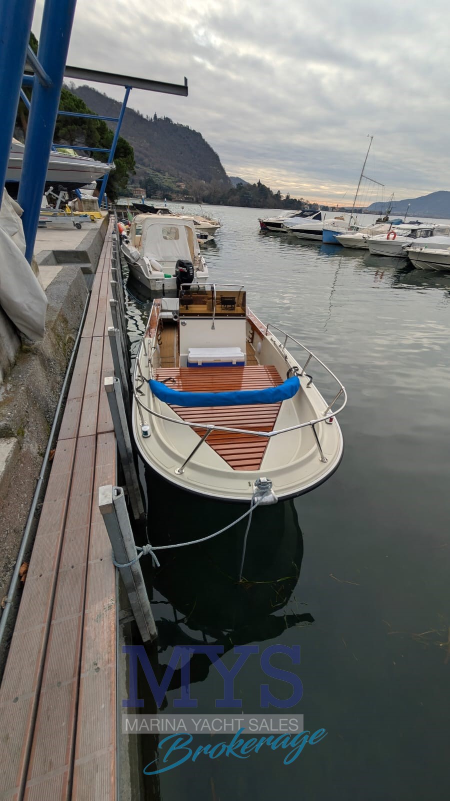 Boston Whaler 22 Outrage · 1988 à vendre – Autre zone — photo 6