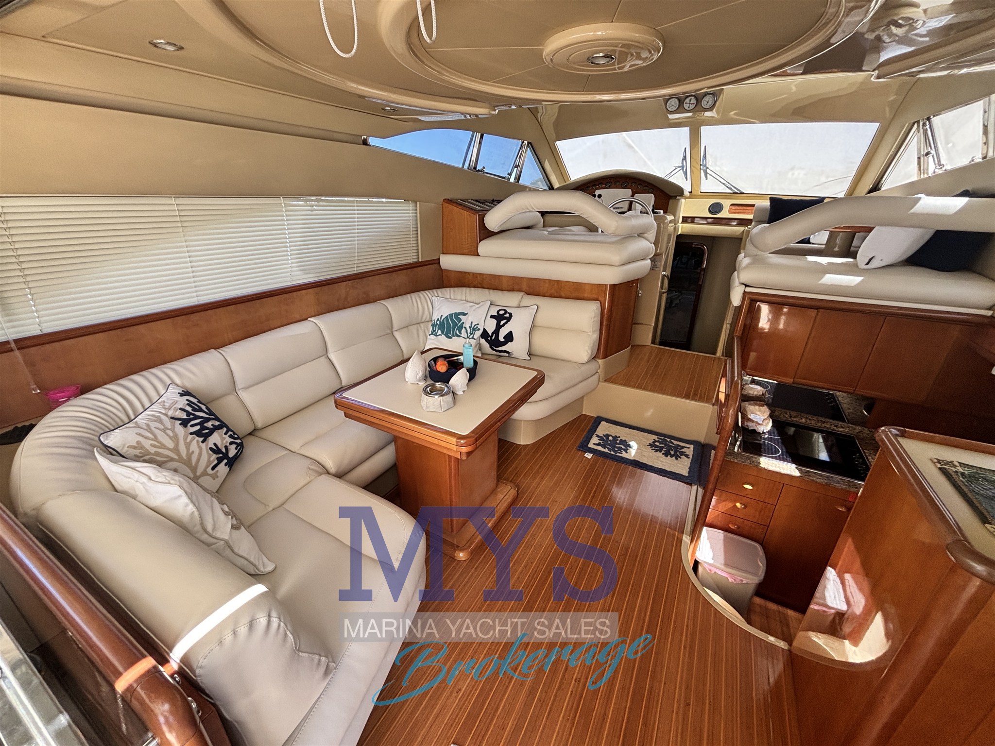 Ferretti Yachts Ferretti 430 Fly Limited · 2003 in vendita in Altra zona — foto 9
