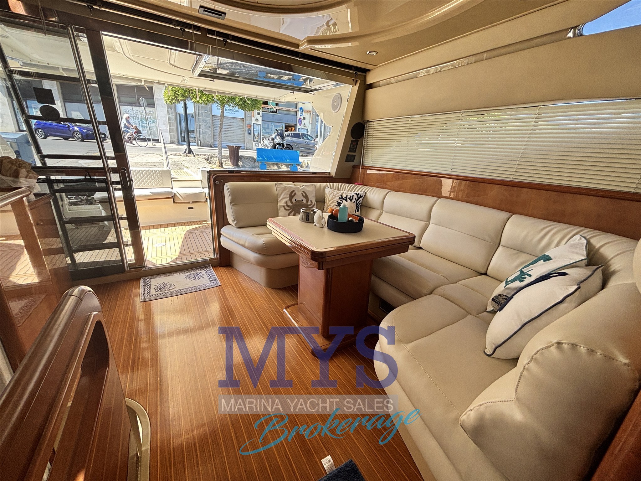 Ferretti Yachts Ferretti 430 Fly Limited · 2003 in vendita in Altra zona — foto 10