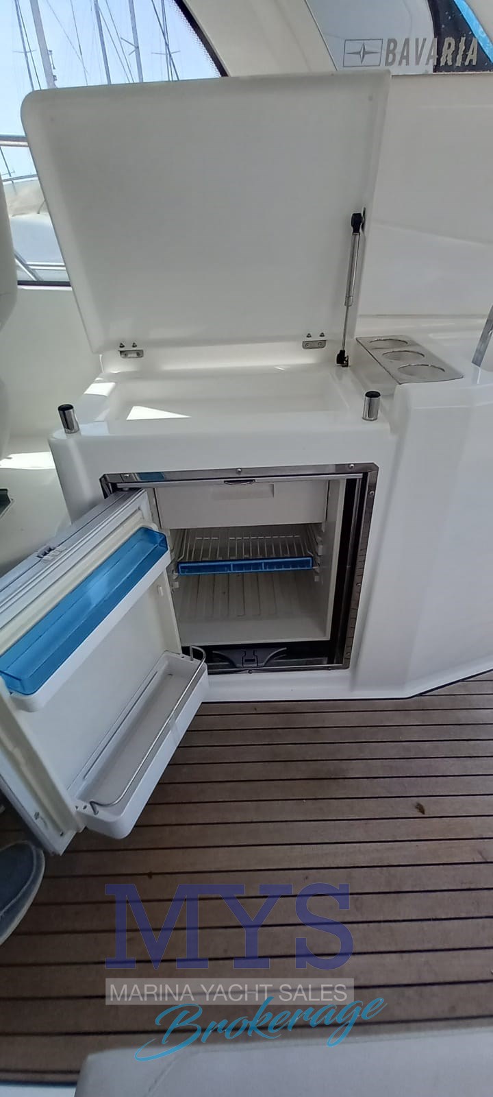 Bavaria S 33 Hard Top · 2021 zu verkaufen – Andere Region — Foto 10