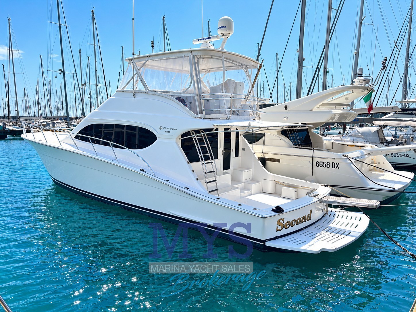 Hatteras 54 Convertible · 2008 en venta en Otra zona — foto 2
