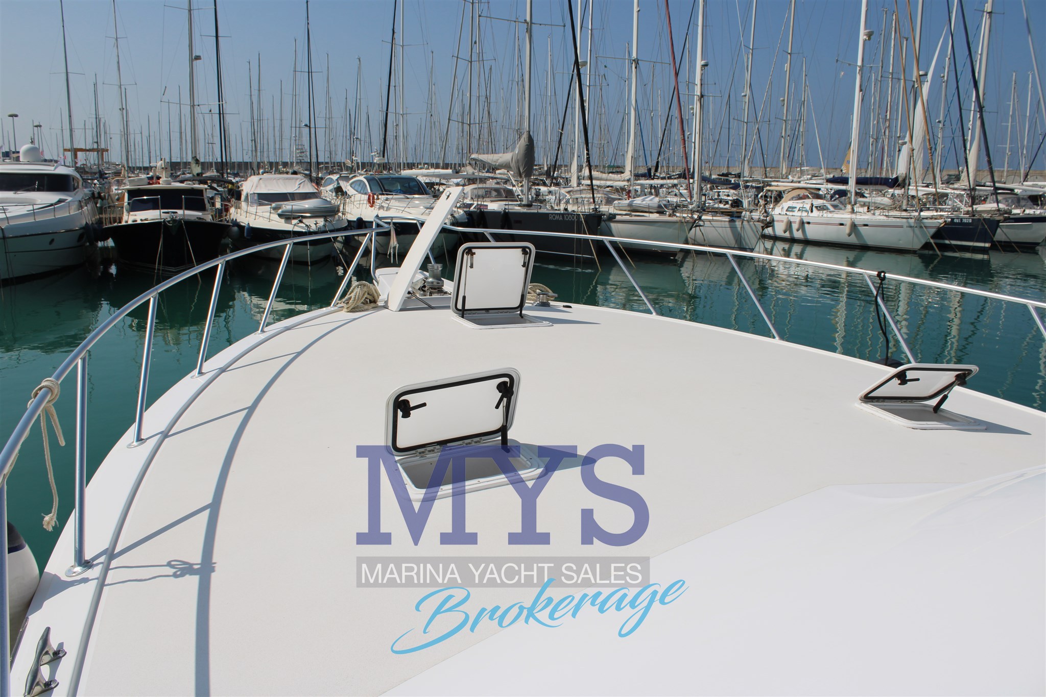Hatteras 54 Convertible · 2008 en venta en Otra zona — foto 6