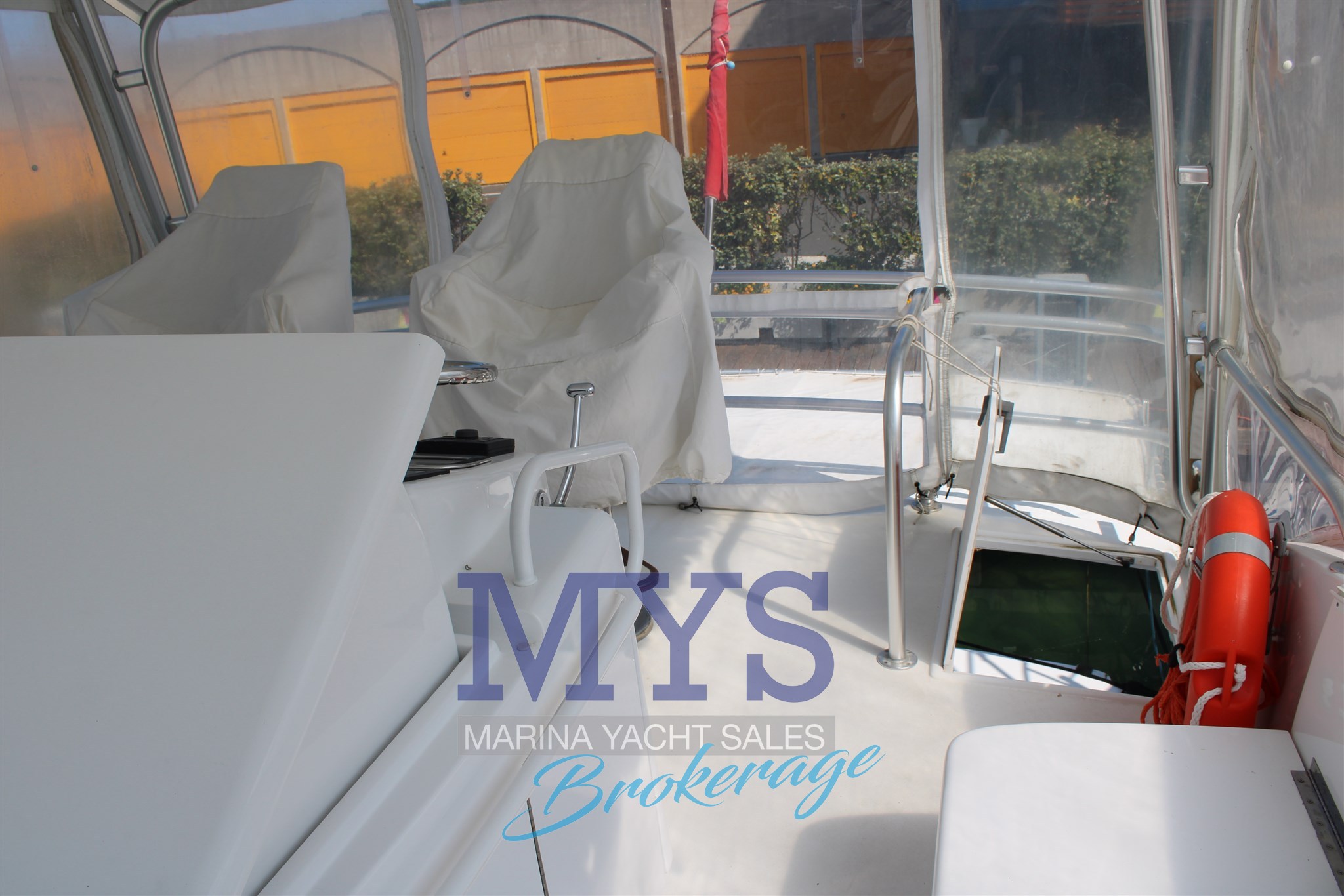 Hatteras 54 Convertible · 2008 en venta en Otra zona — foto 8