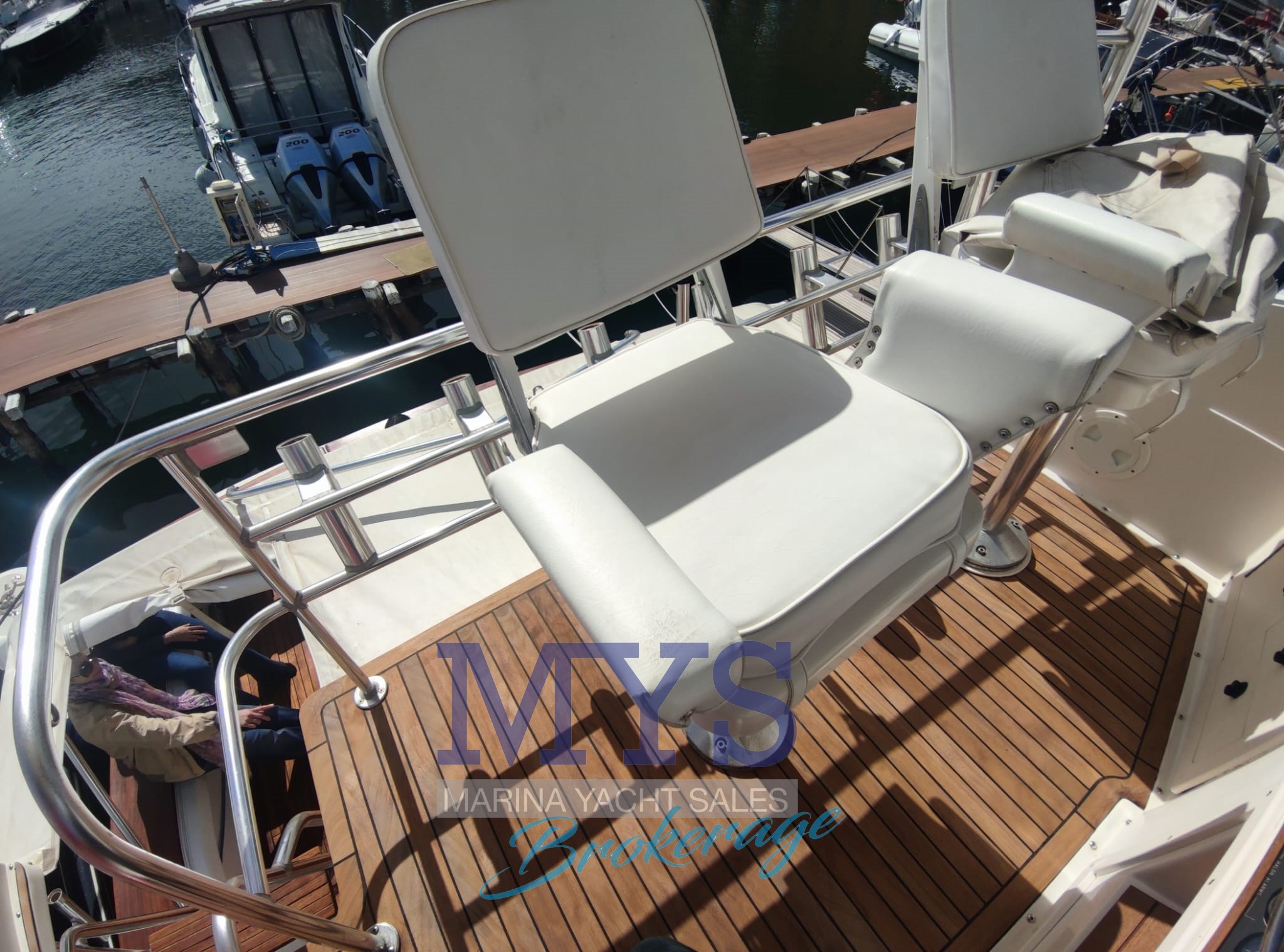 Blackfin 38 Convertible · 1994 en venta en Nápoles y Amalfi — foto 8