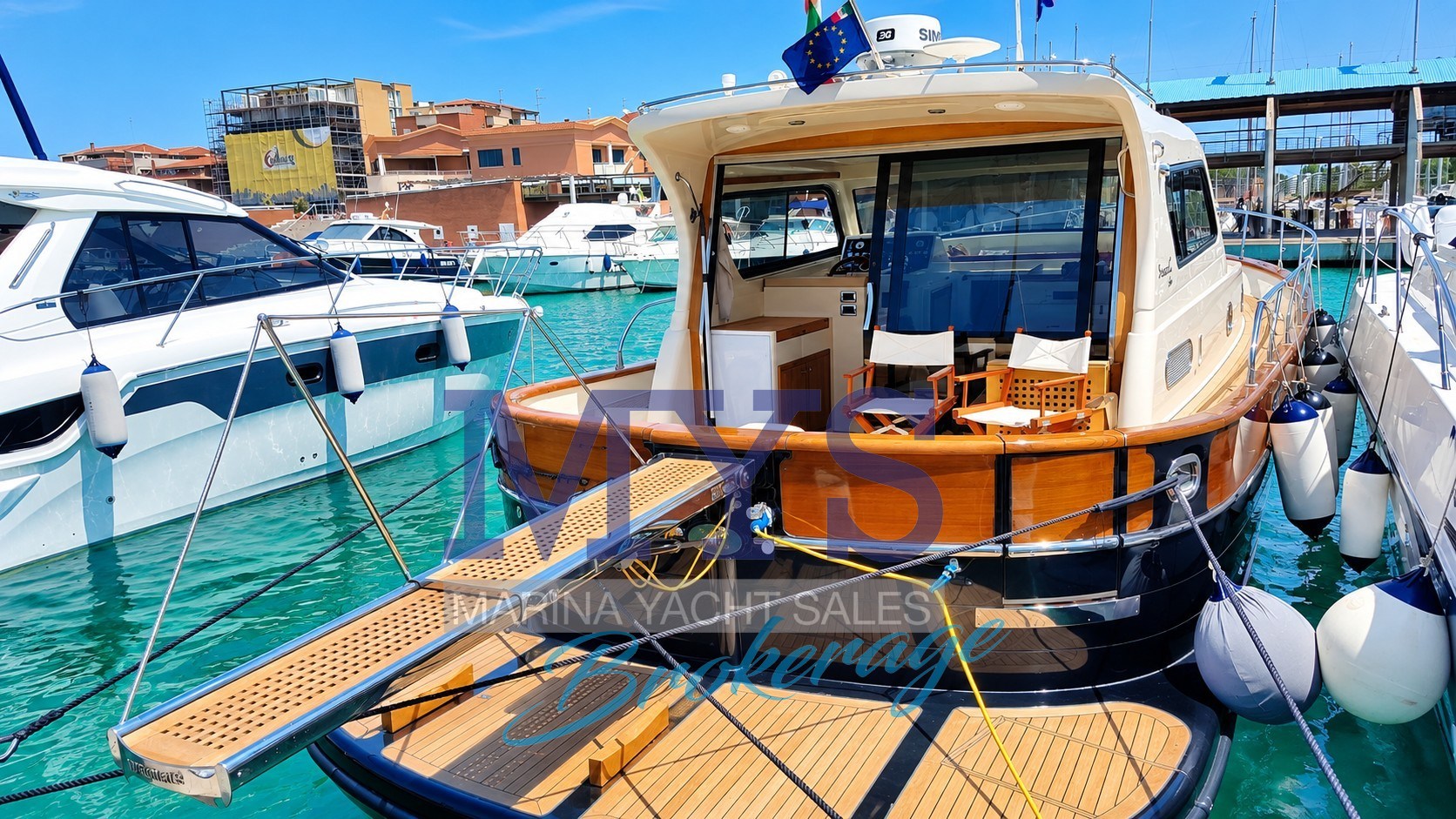 Di Donna Serapo 42 Cabin Ht · 2011 en venta en Otra zona — foto 2