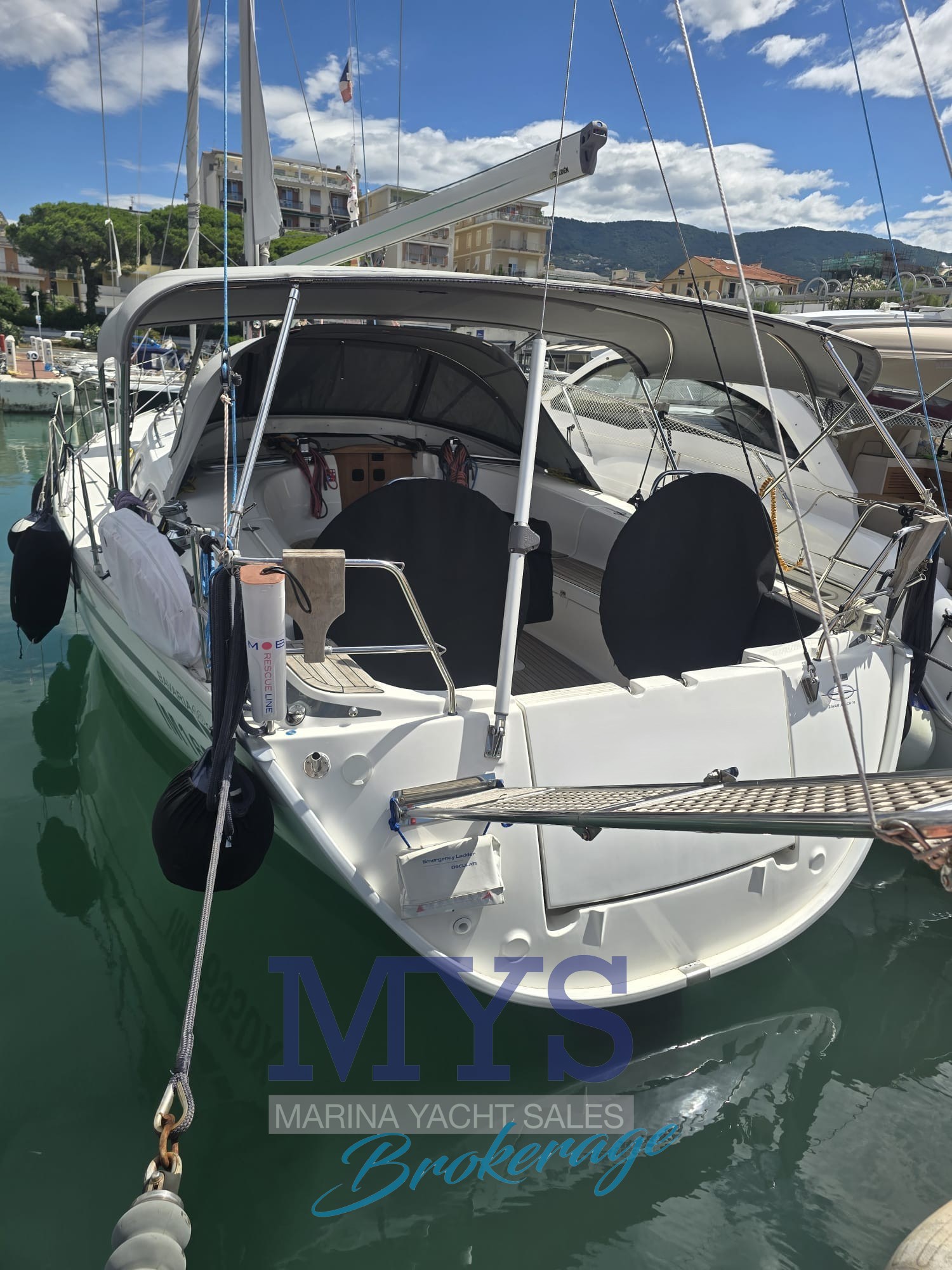 Bavaria 40 Cruiser · 2009 for sale in Liguria & Genoa — photo 2
